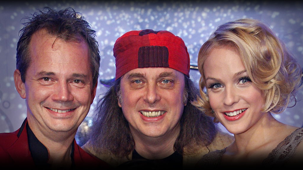 Kiennast & Weichselbaum mit Mirjam Weichselbraun